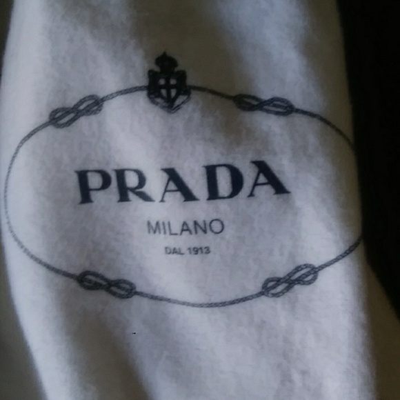 Prada shoes - Picture 1 of 4